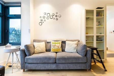 Modern Ealing Common Duplex Apartamento Londres